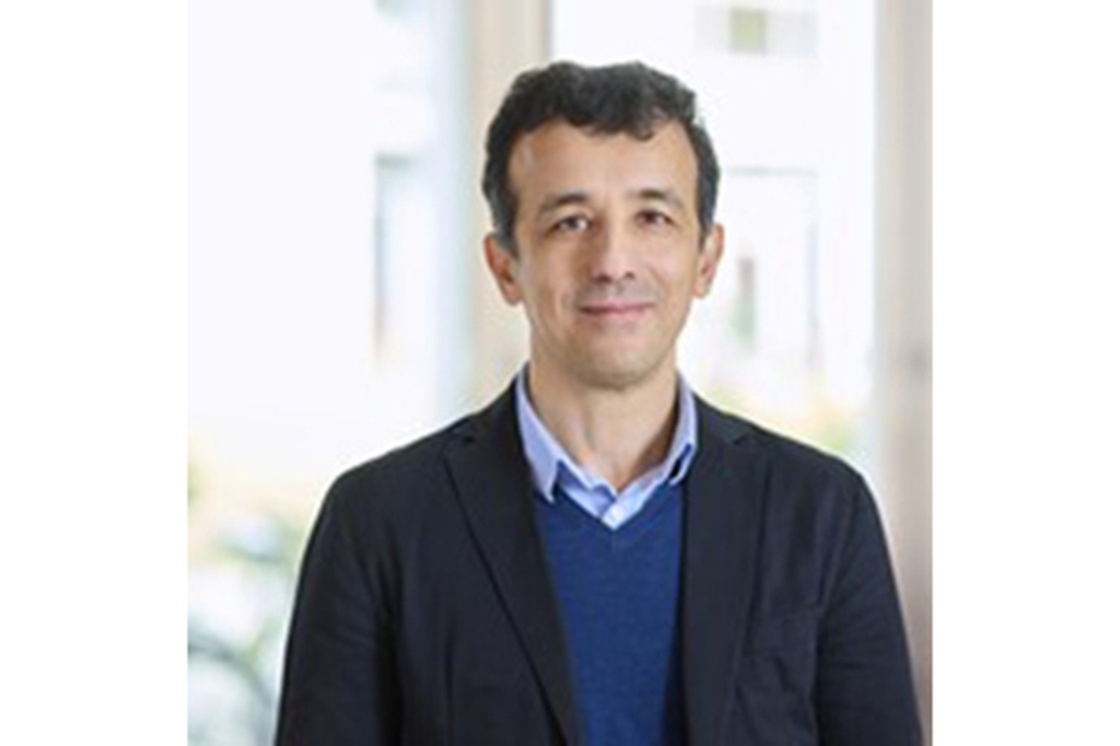 <Text wird generiert, bitte warten...>