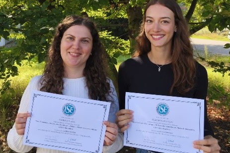 Posterpreis Sabrina und Filiz